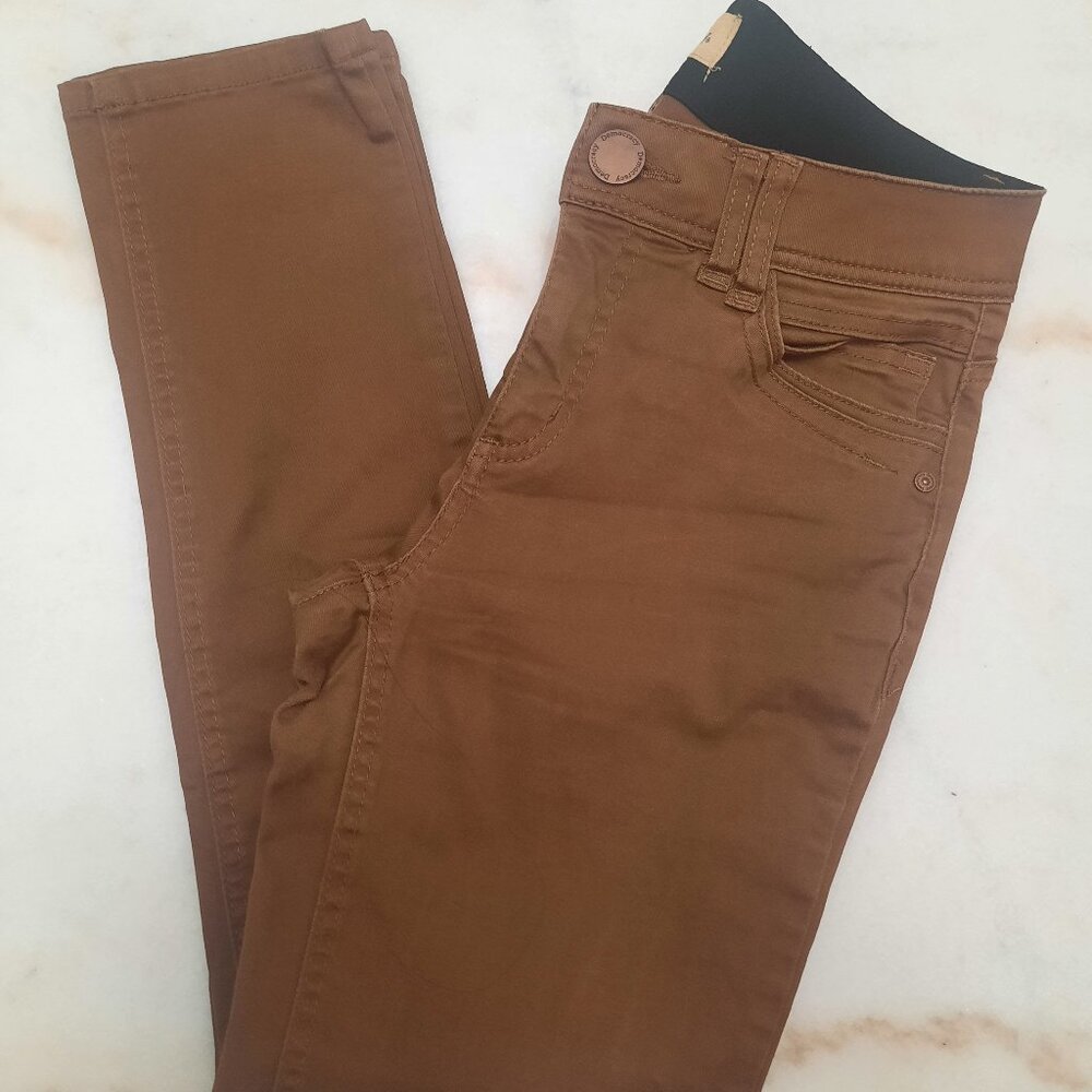 Democracy Pants "Ab" technology Elastic Waist